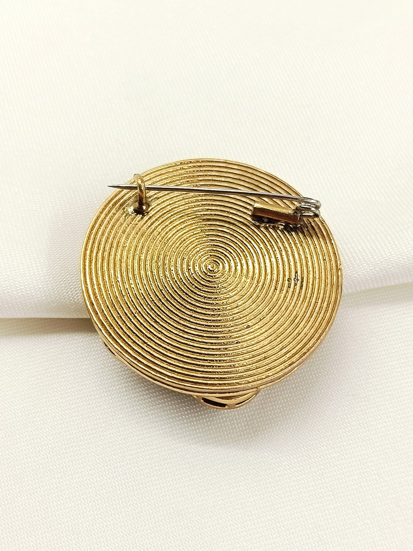 Aarohit Sher Mukut Lion Kundan Men's Brooch