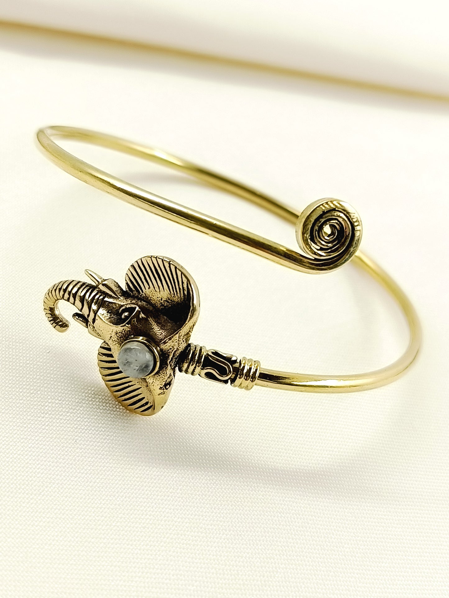 Udant Moonstone Men's Bracelet