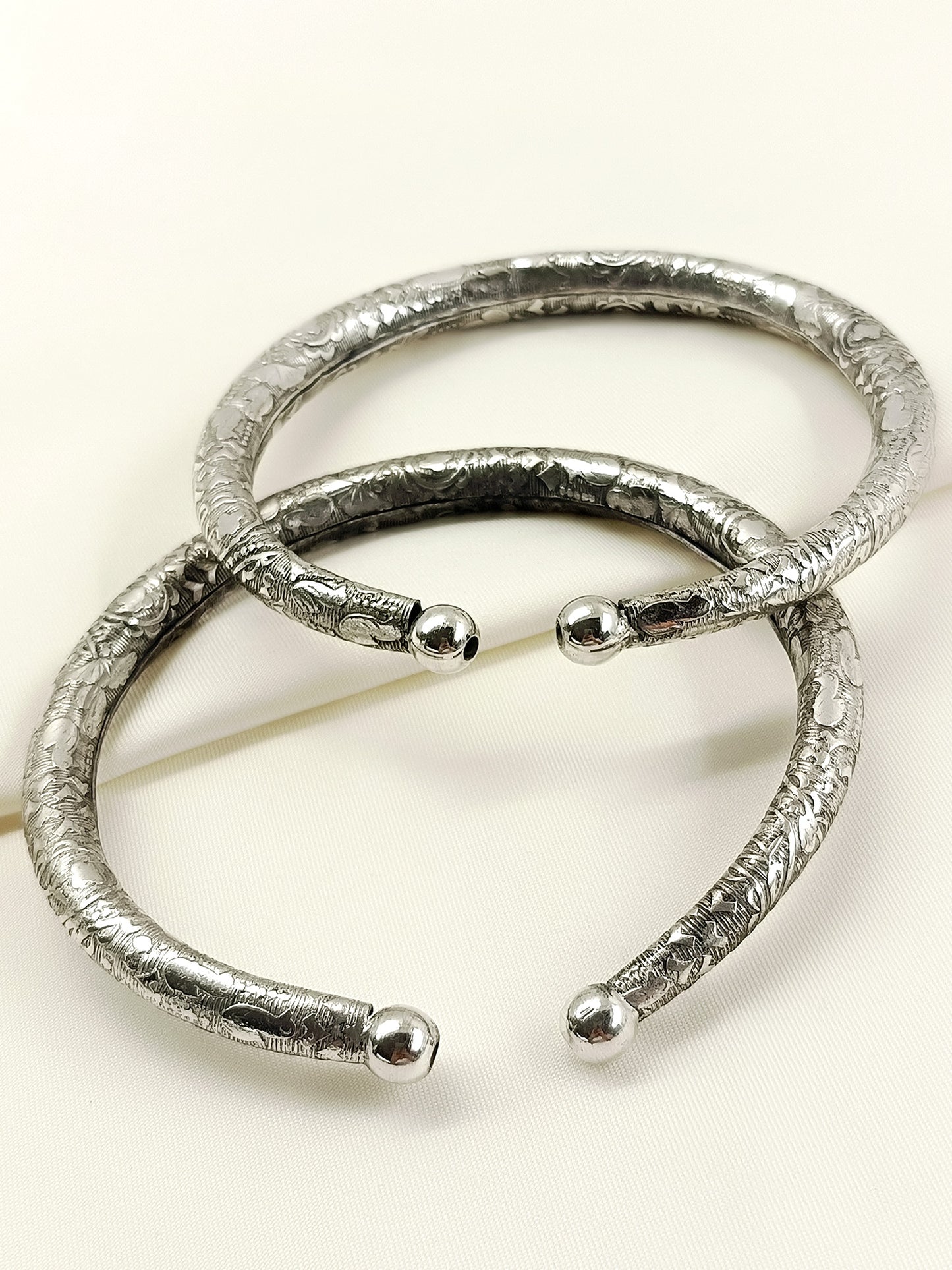 Tanaya Plain Oxidized Anklet [Price Is For Pair]
