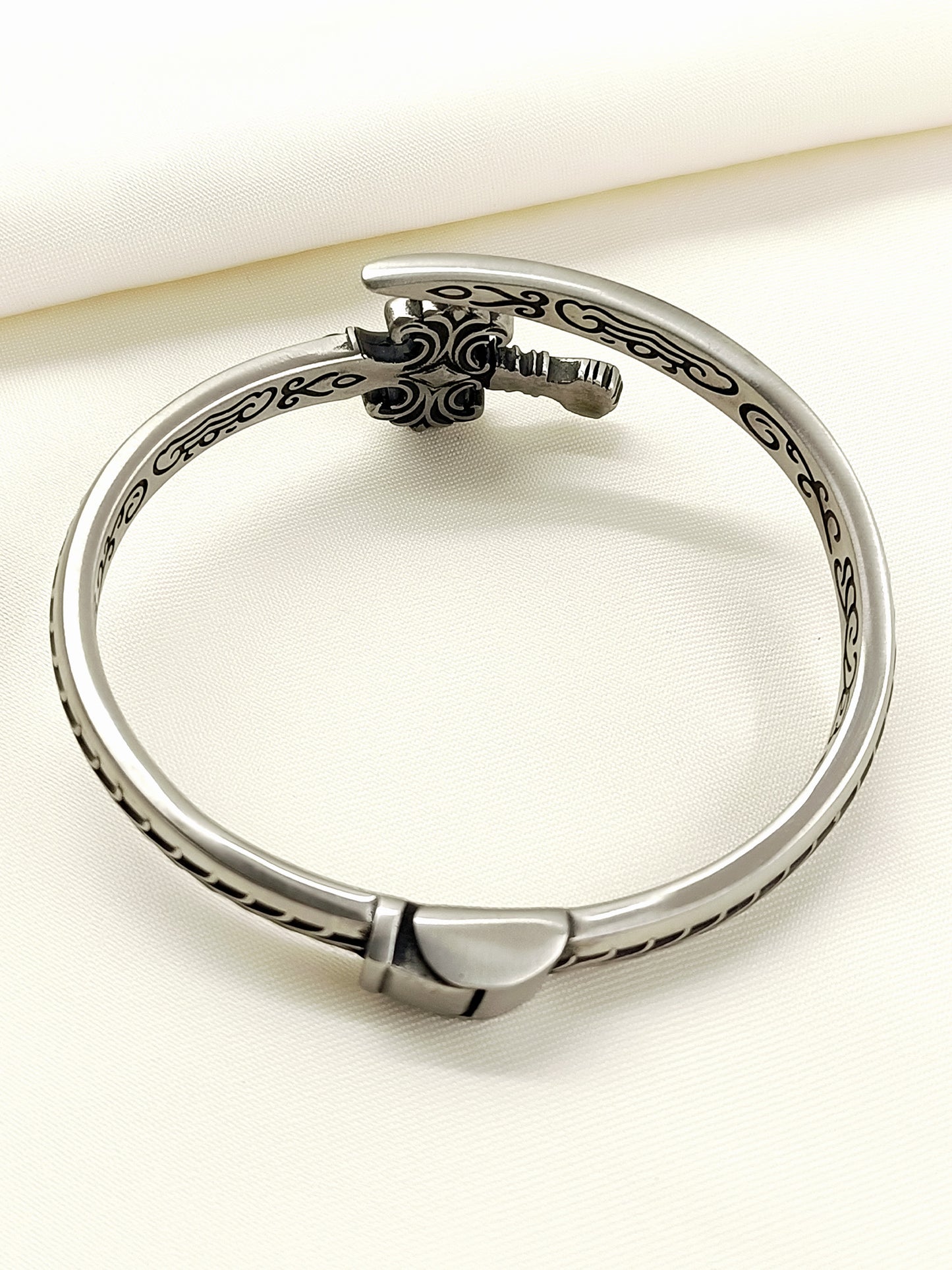 Arnit Warrior Sword Gun Metal Men's Bracelet
