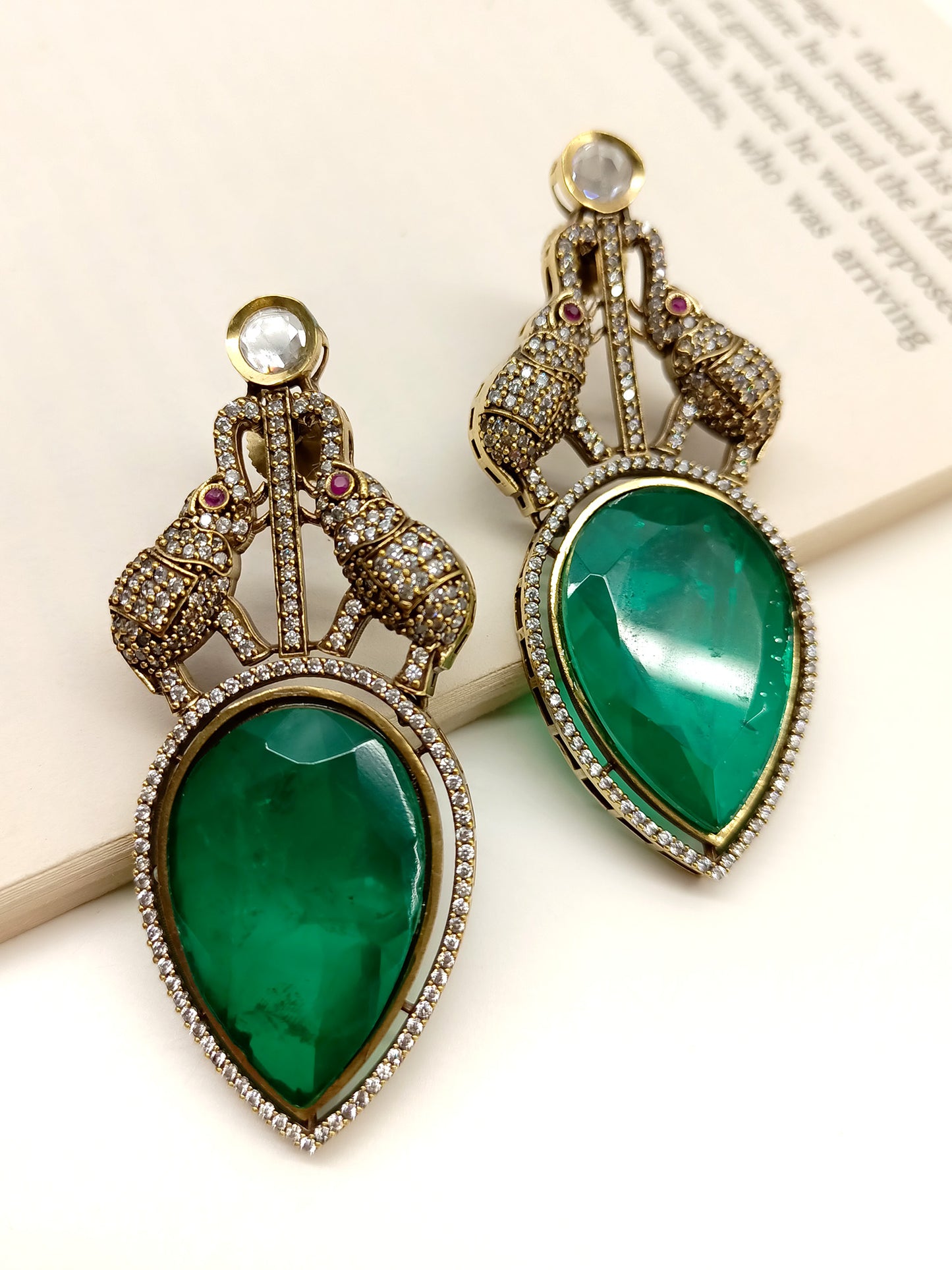 Madhu Emerald Diamond Polki Earrings