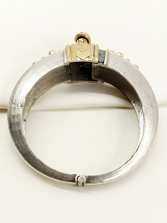Jasmin Two Tone Oxidized Kada