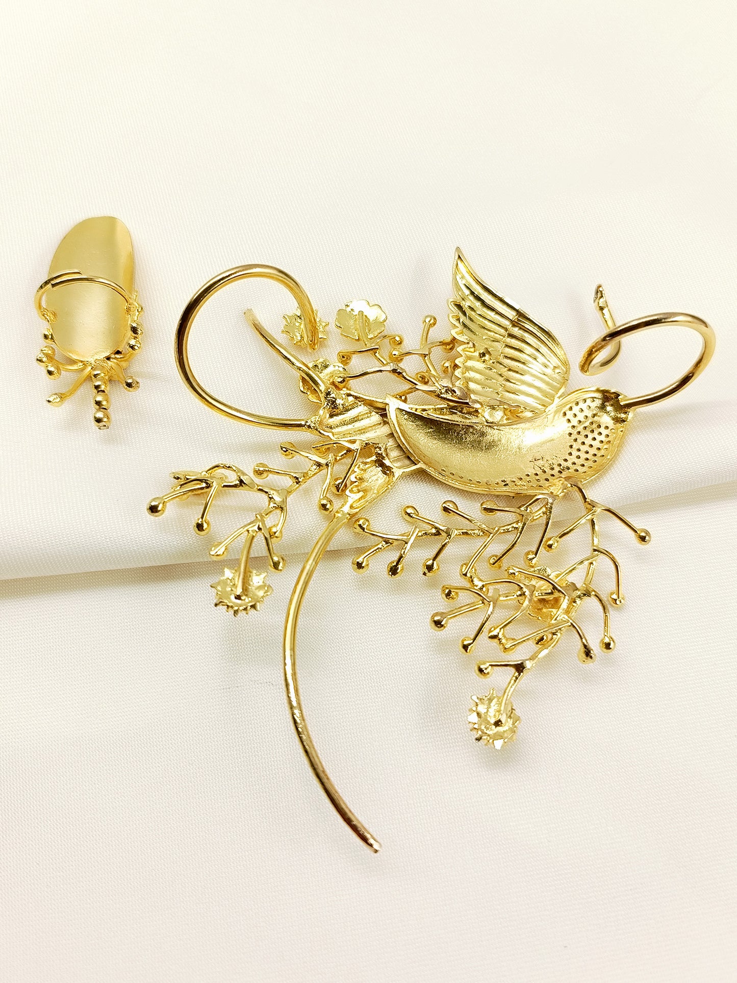 Ayana Golden Boutique Bird Hand Harness Palm Bracelet with Ring