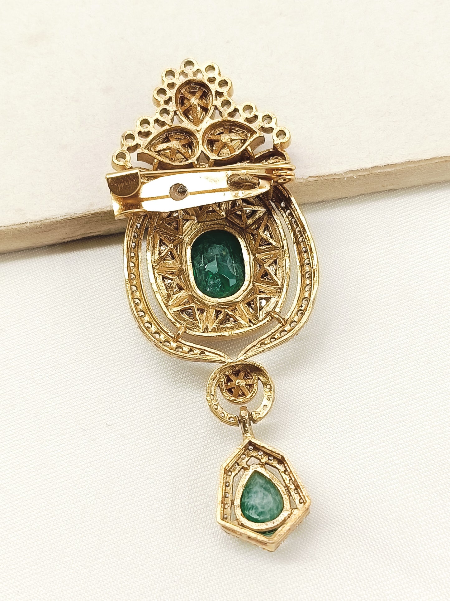 Zeeshan Green Men's Brooch