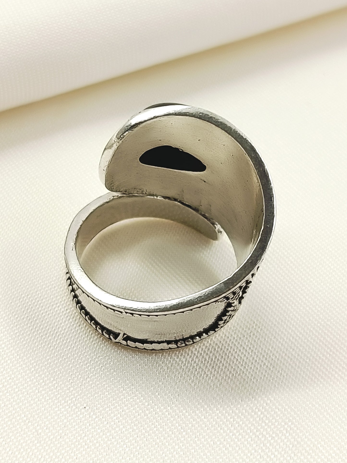 Keily Black Men's Finger Ring