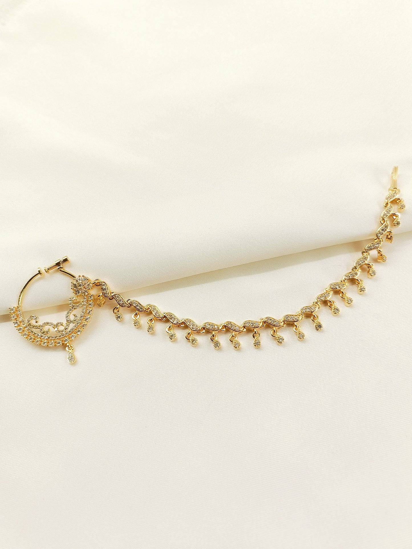 Mariam White AD Diamond Chain Nath