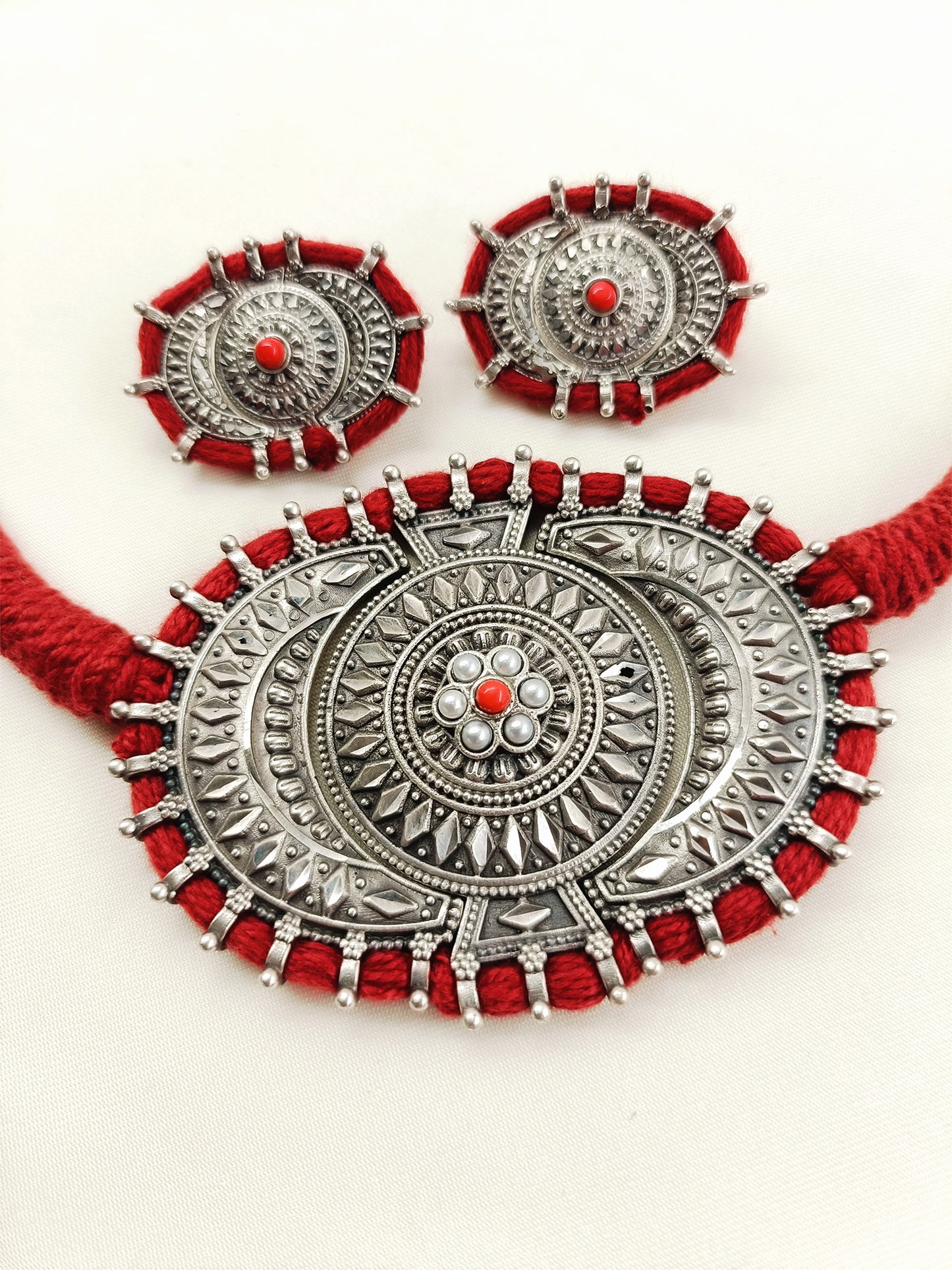 Baina Coral Oxidized Choker Set