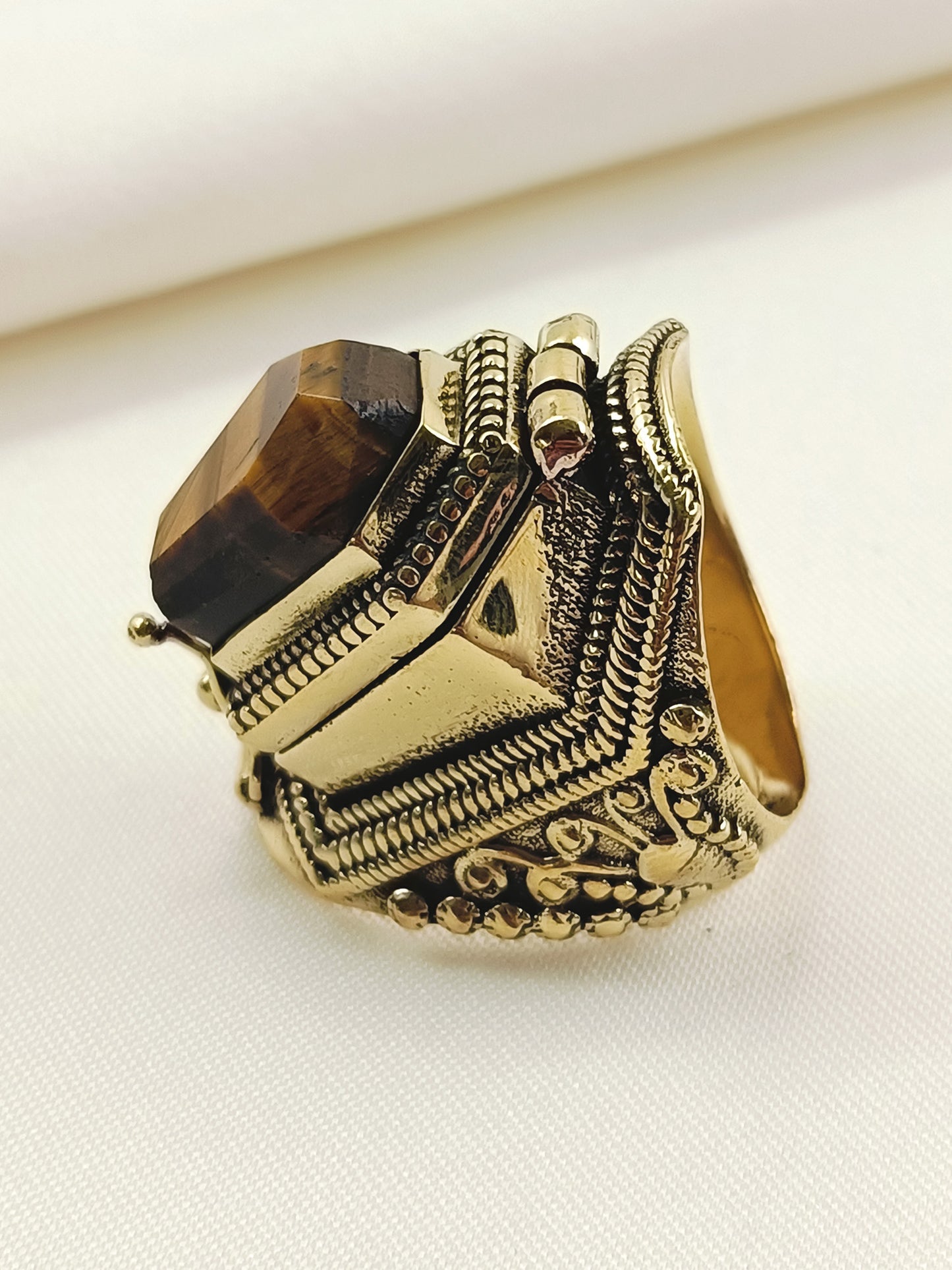 Shamik Brown Men's Finger Ring