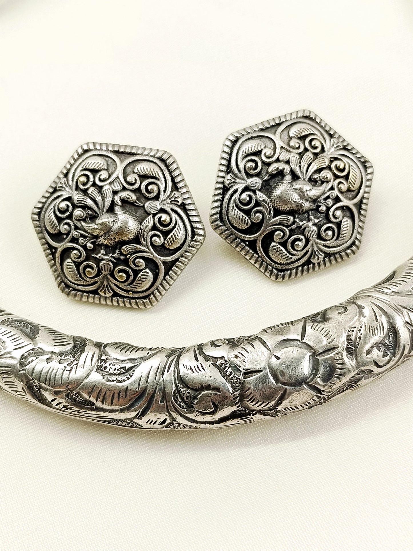 Kavya Green Tribal Oxidized Hasli Choker Set