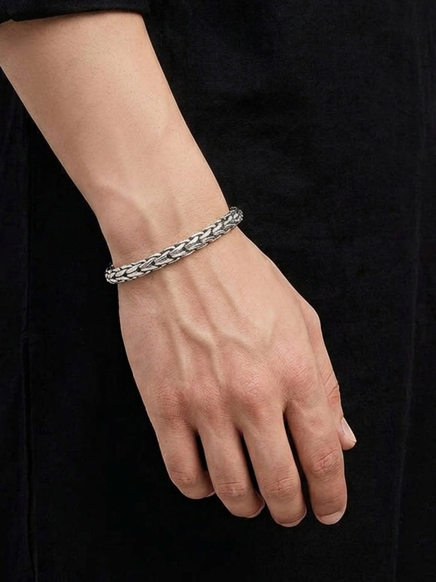 Aryav Plain Men's Bracelet