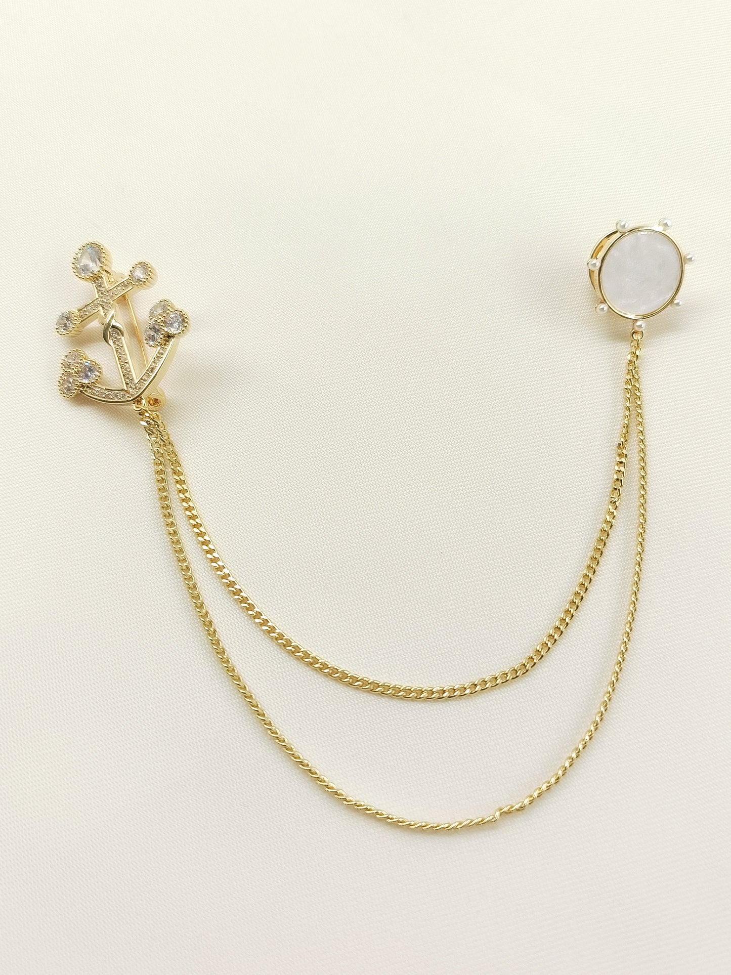 Sureeli Golden Anchor & Wheel Brooch Pin With Chain