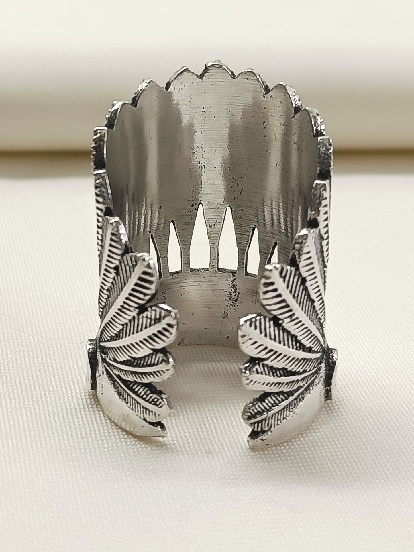 Raaidh Silver Men's Finger Ring