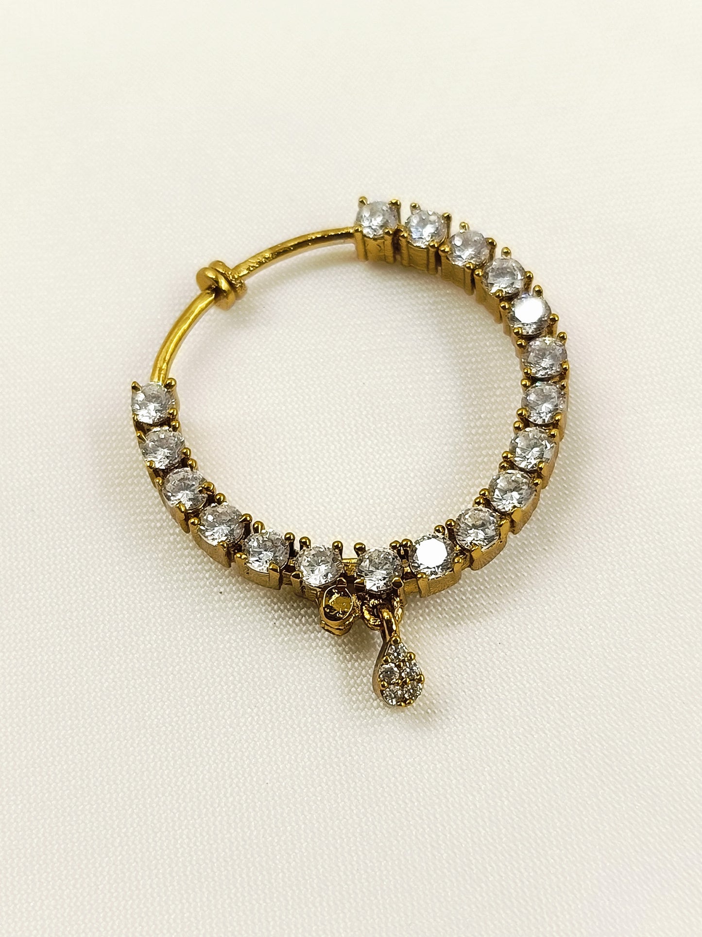 Lakhta White American Diamond Nath