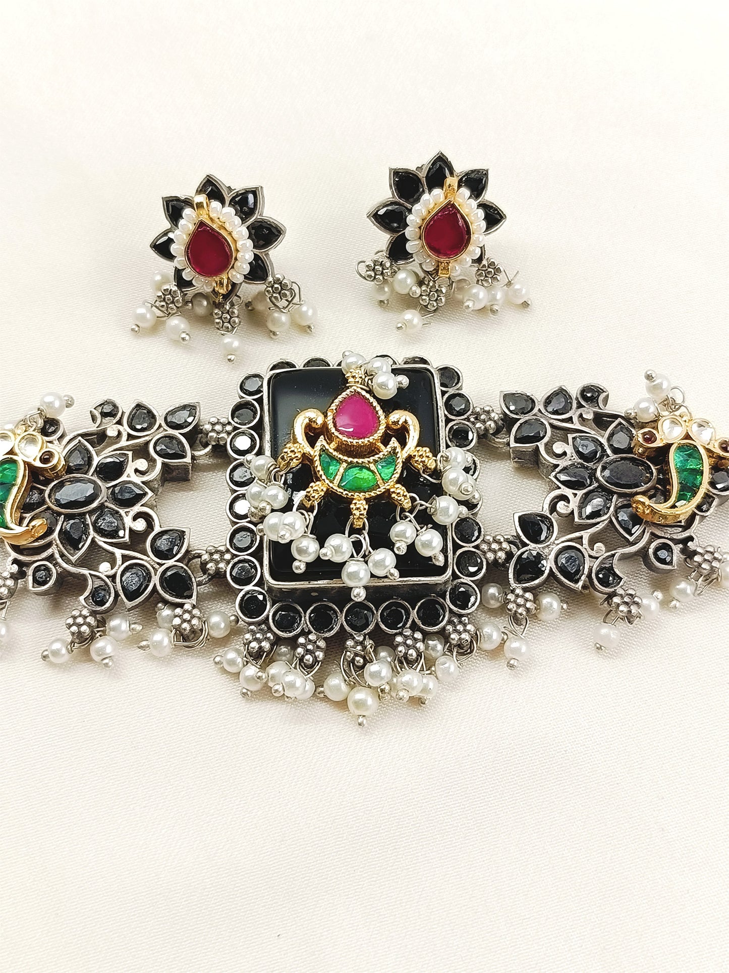Geolina Black Oxidized Choker Set