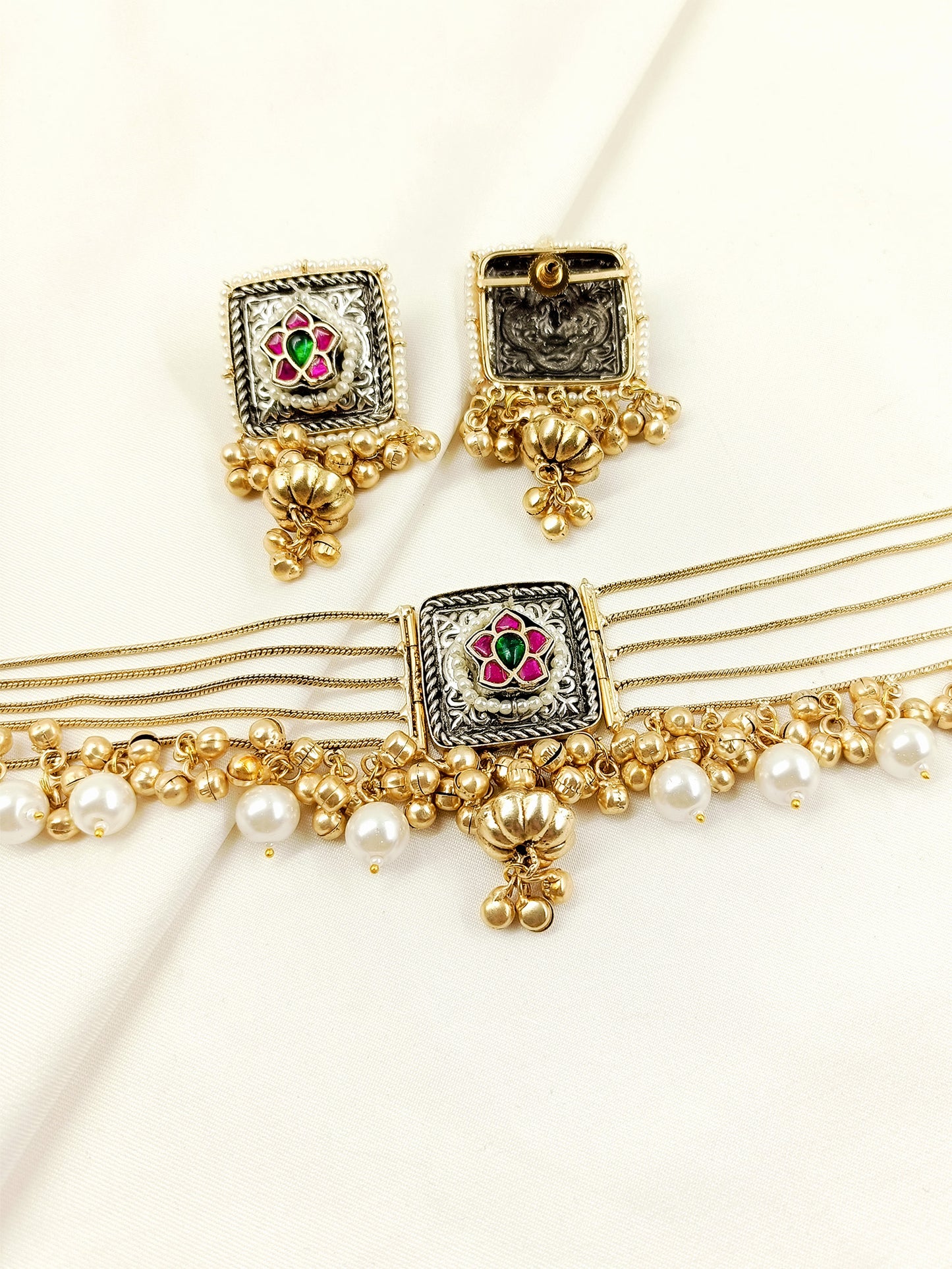 Dhvajee R&G Boutique Choker Set