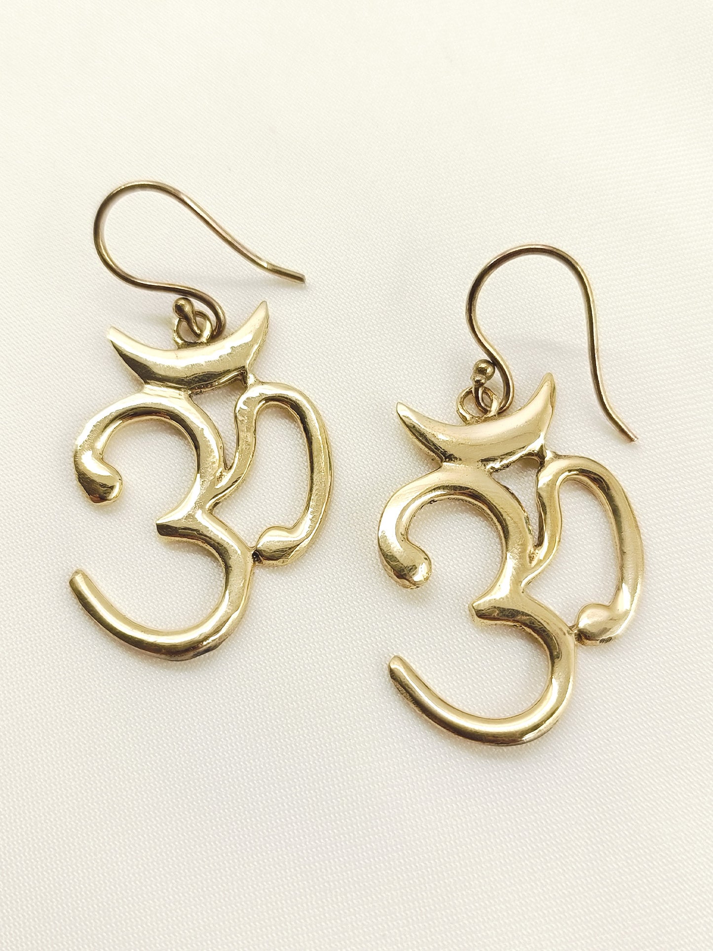Nishik Golden Men's Earrings