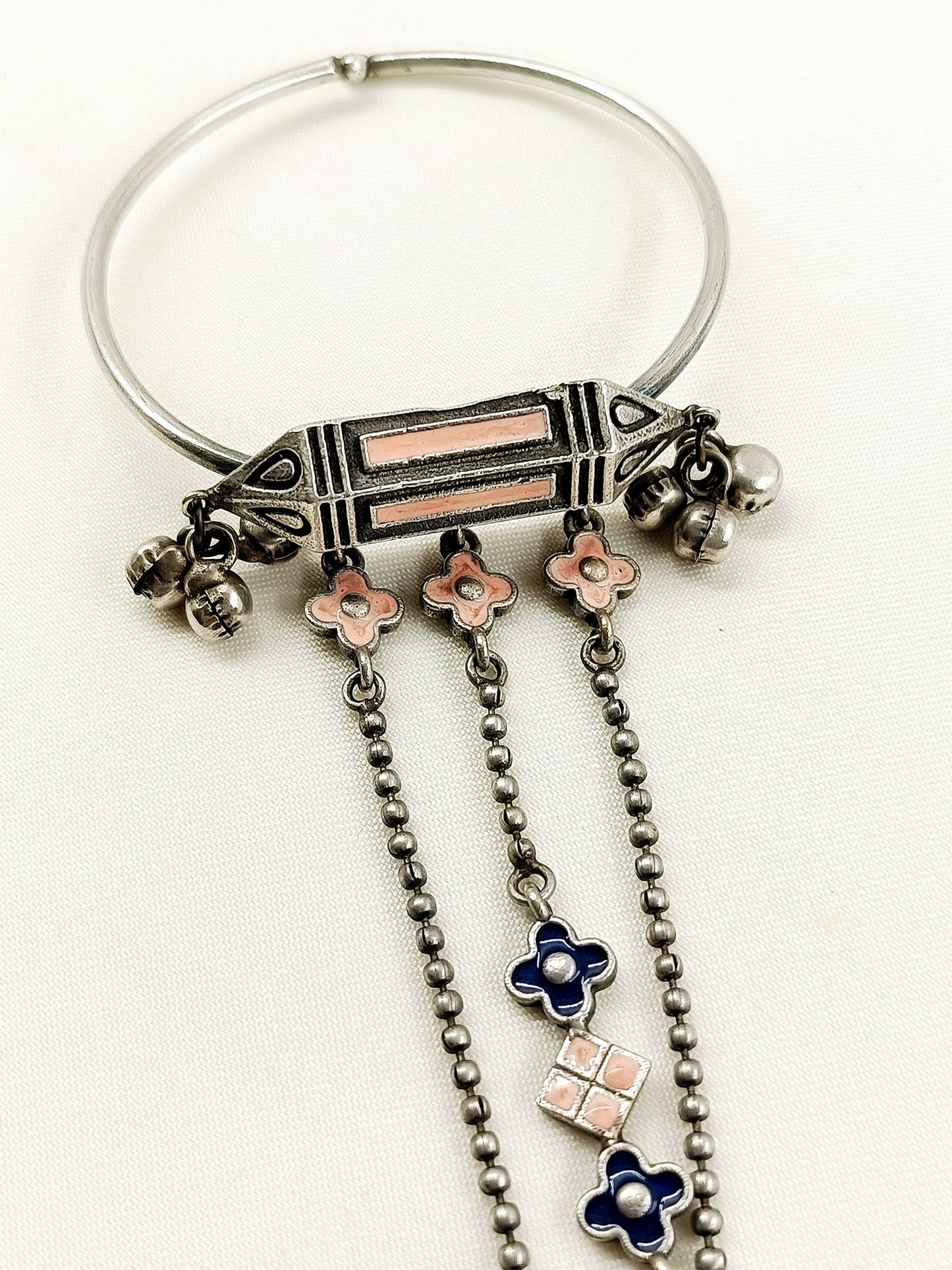 Vinamrta Multi Colour Oxidized Hathphool
