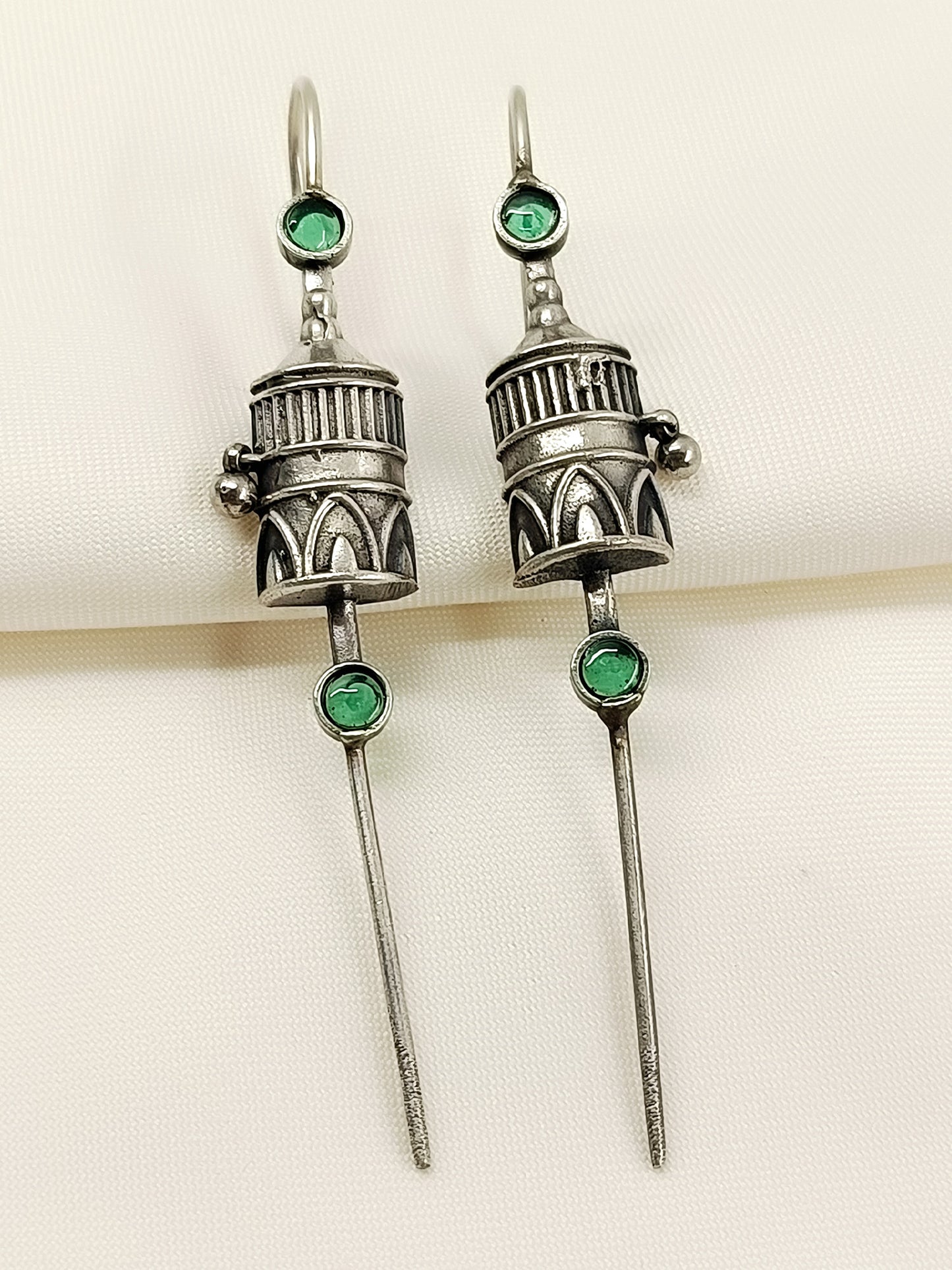 Jivan Green Men's Earcuff