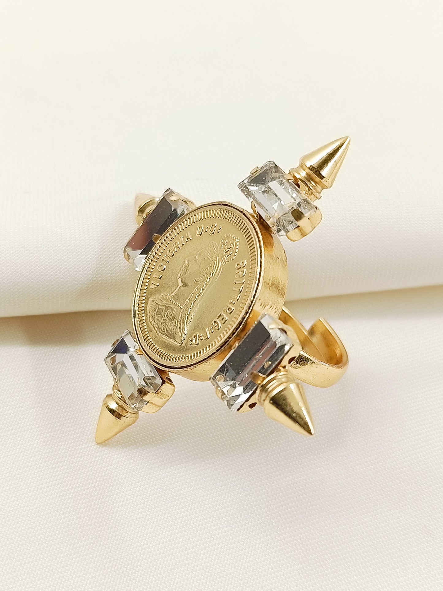 Neelakshi Victoria Ginni Coin Boutique Finger Ring