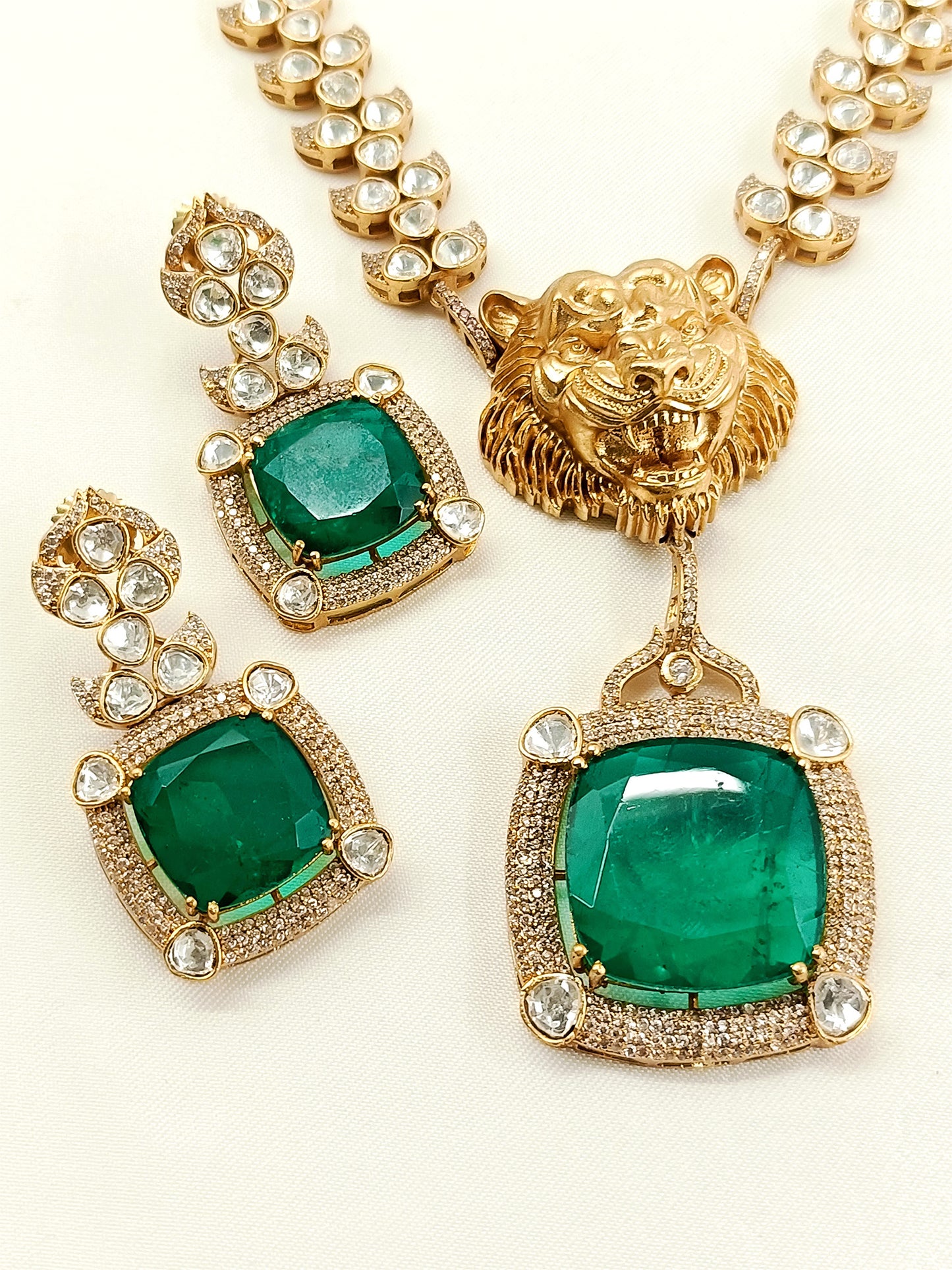 Irina Green Kundan Necklace Set