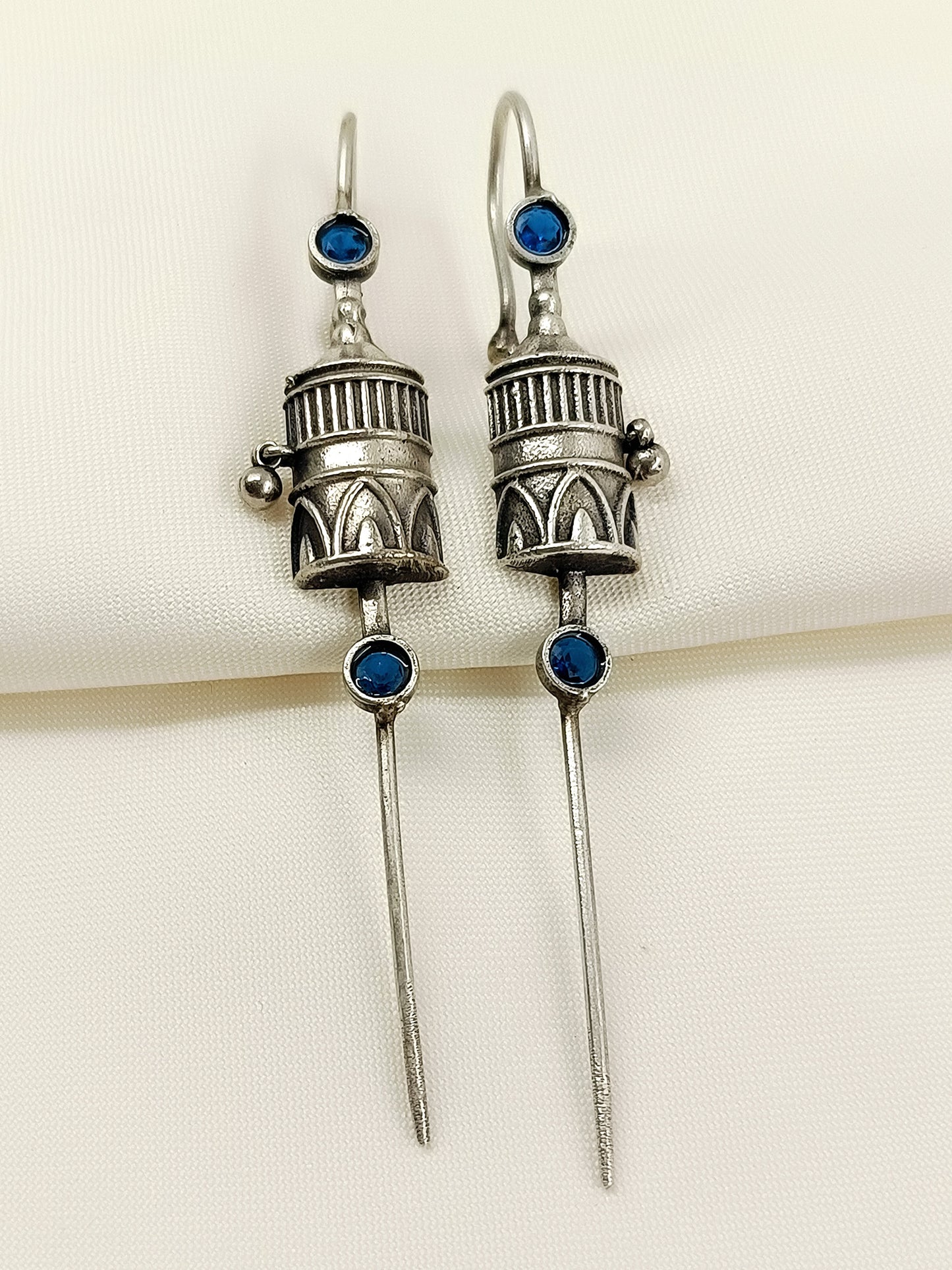 Jatin Navy Blue Men's Earcuff