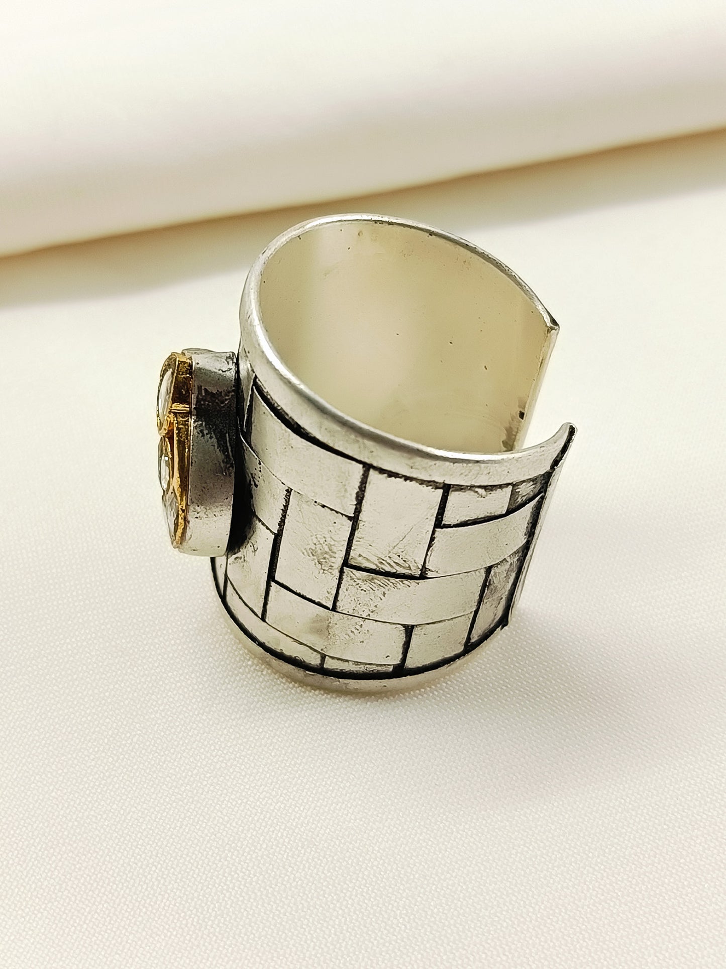 Tarasha White Oxidized Finger Ring