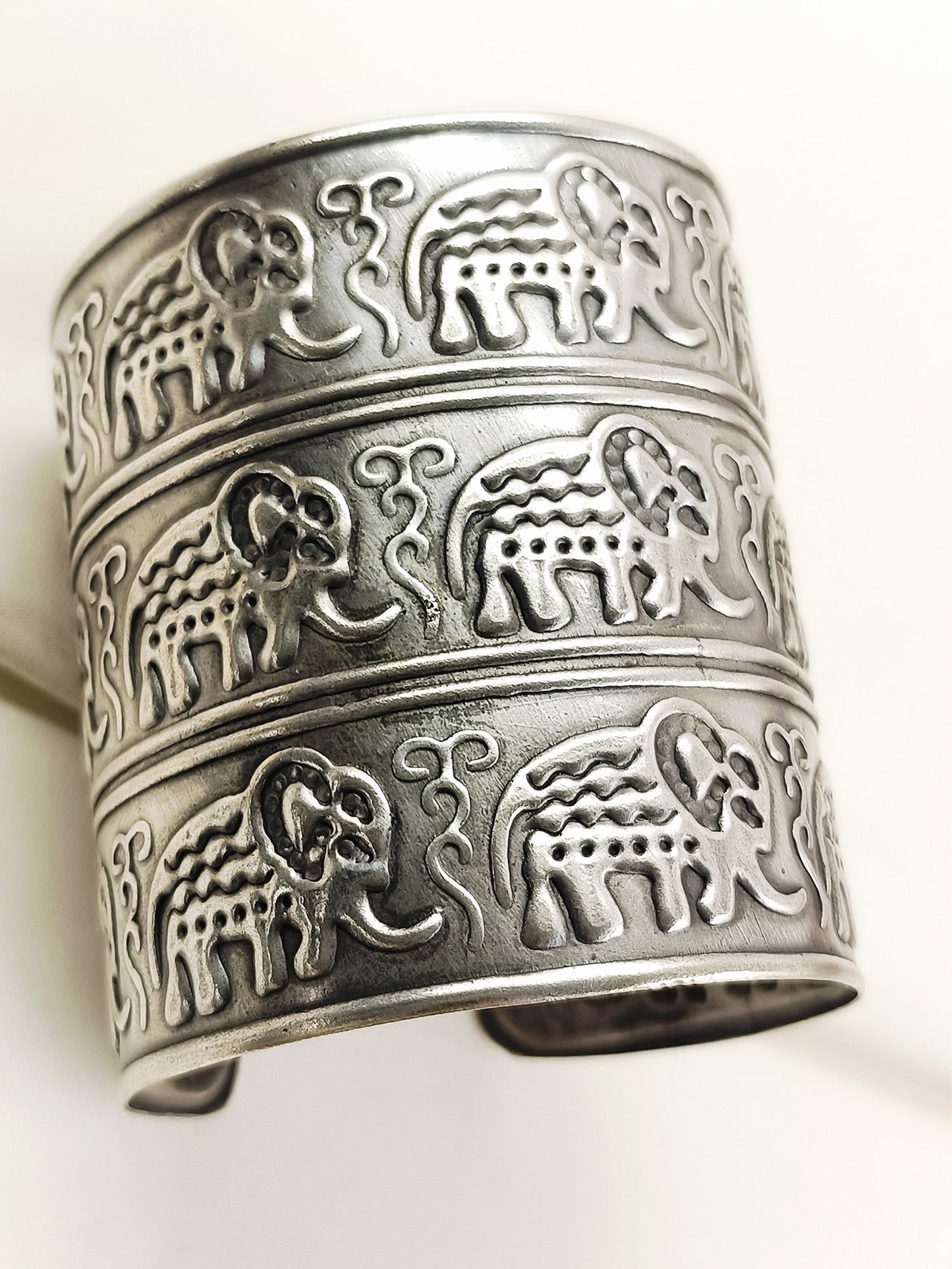 Nikansh Silver Oxidized Men's Bracelet