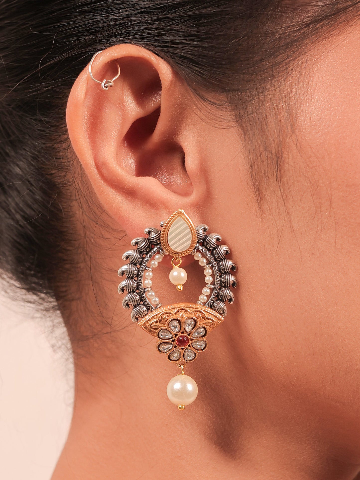 Tanushree R&G Boutique Necklace Set
