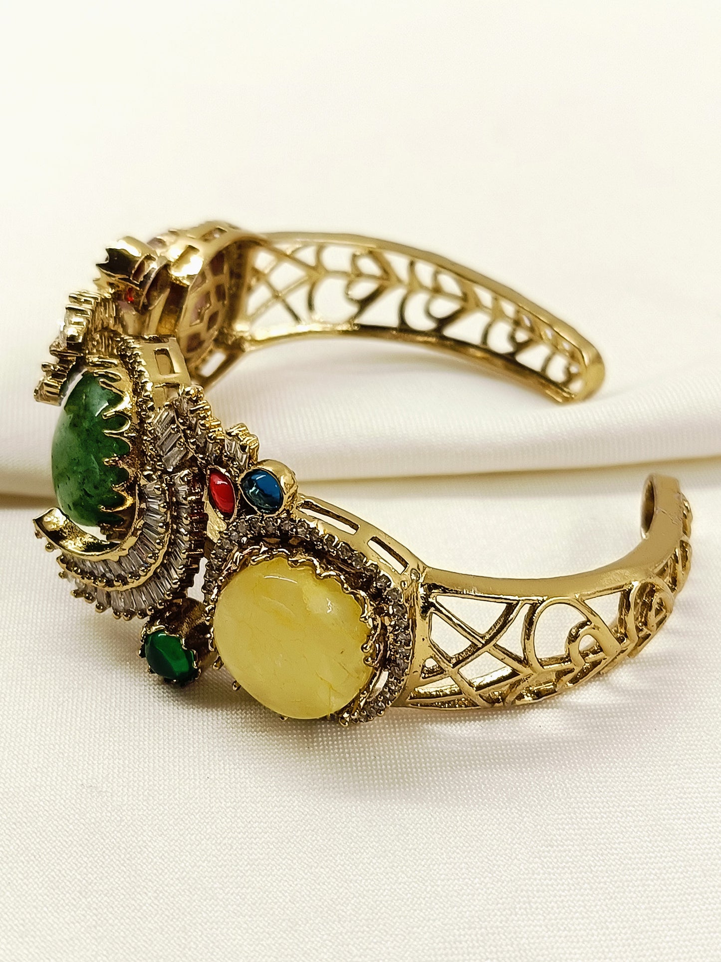 Diyanshi Multi Colour Victorian Bracelet