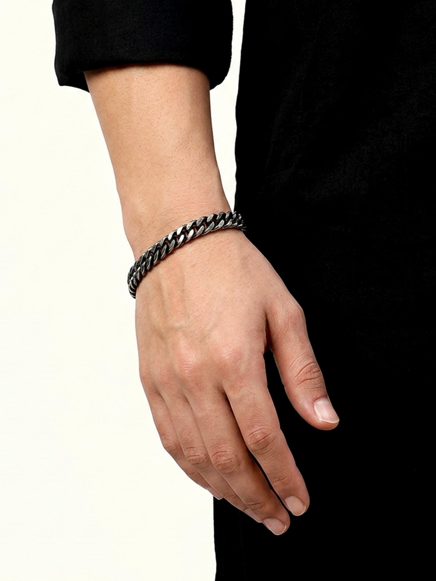 Viraj Plain Men's Bracelet