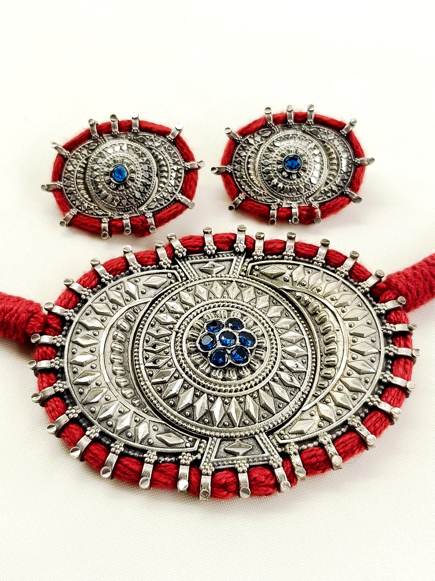 Laila Blue Oxidized Choker Set