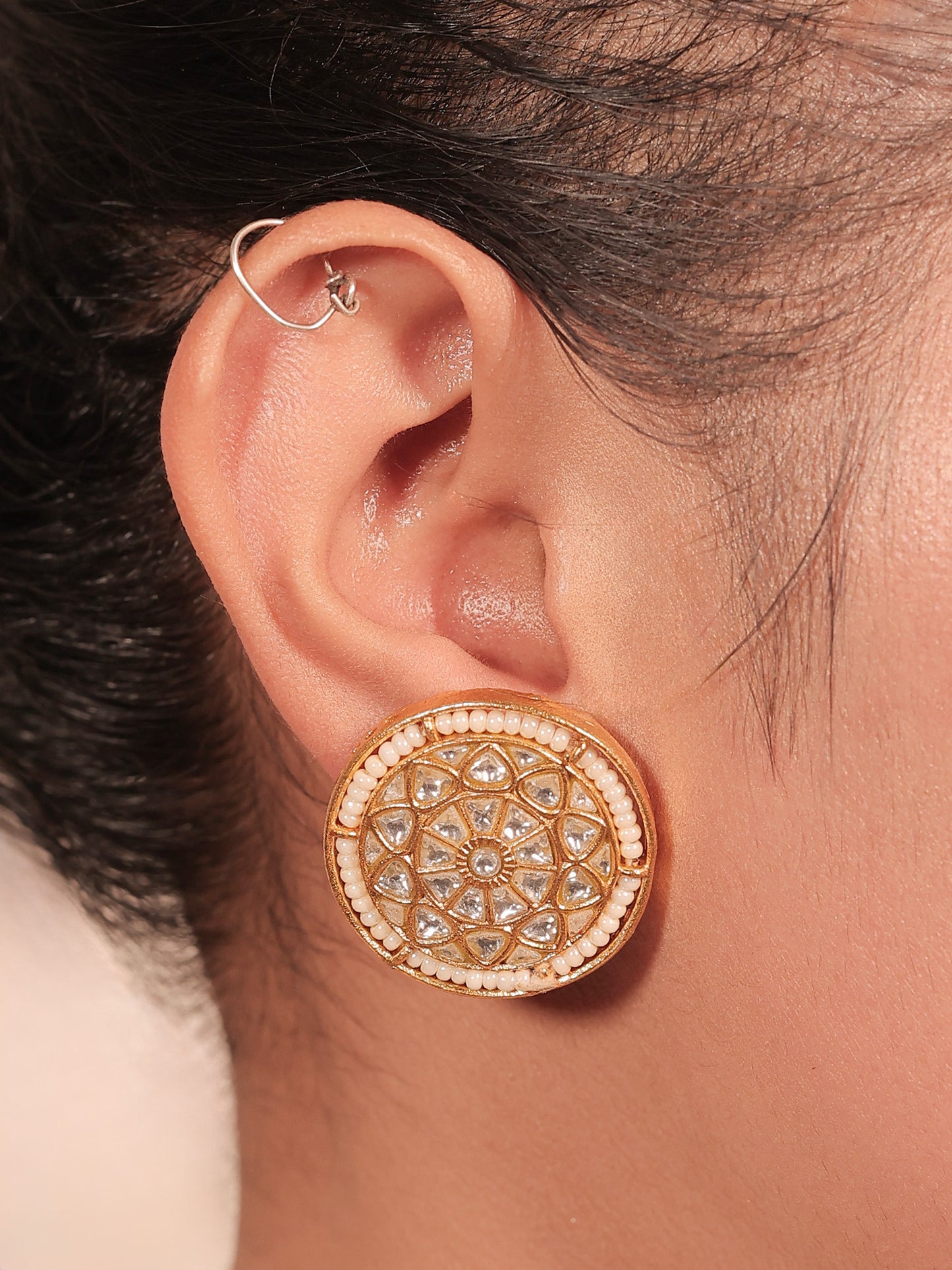 Haani White Kundan Choker Set