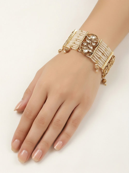 Adana White Pearl Kundan Bracelet
