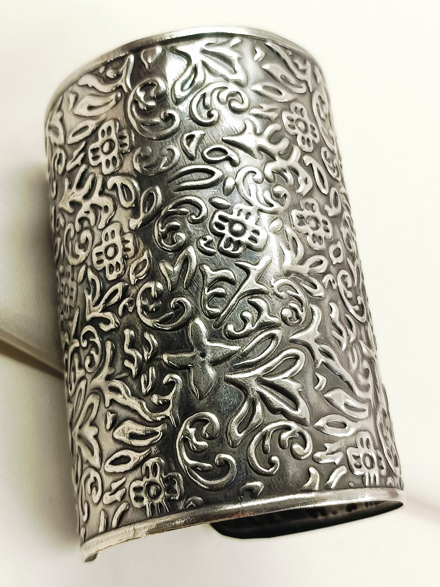 Devik Silver Oxidized Men's Bracelet