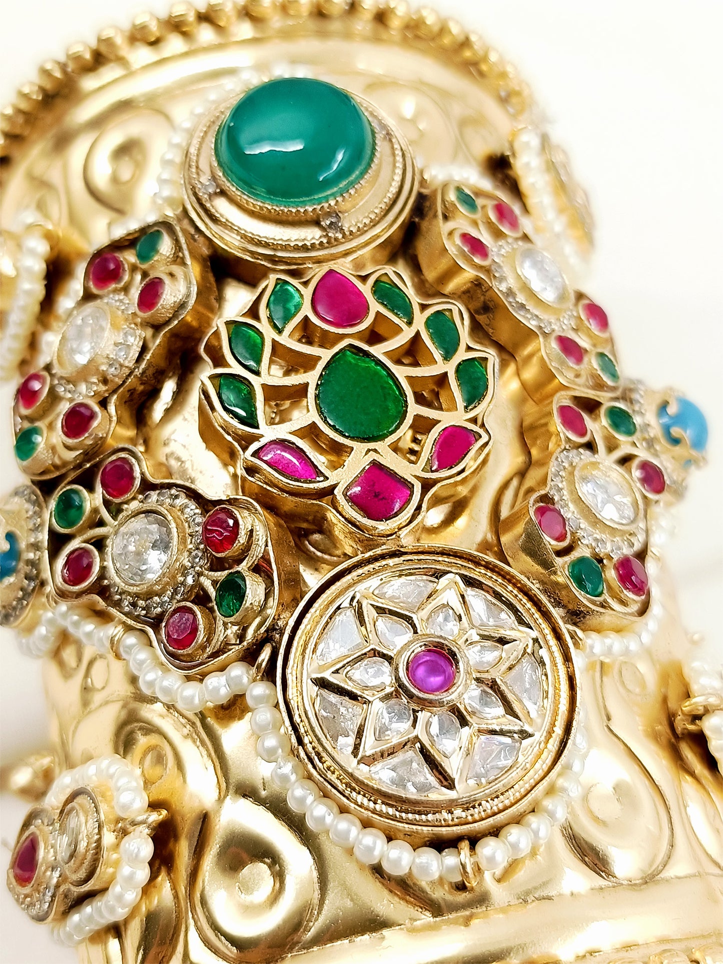 Aafizah Multicolor Rajwadi Fusion Oxidized Bracelet