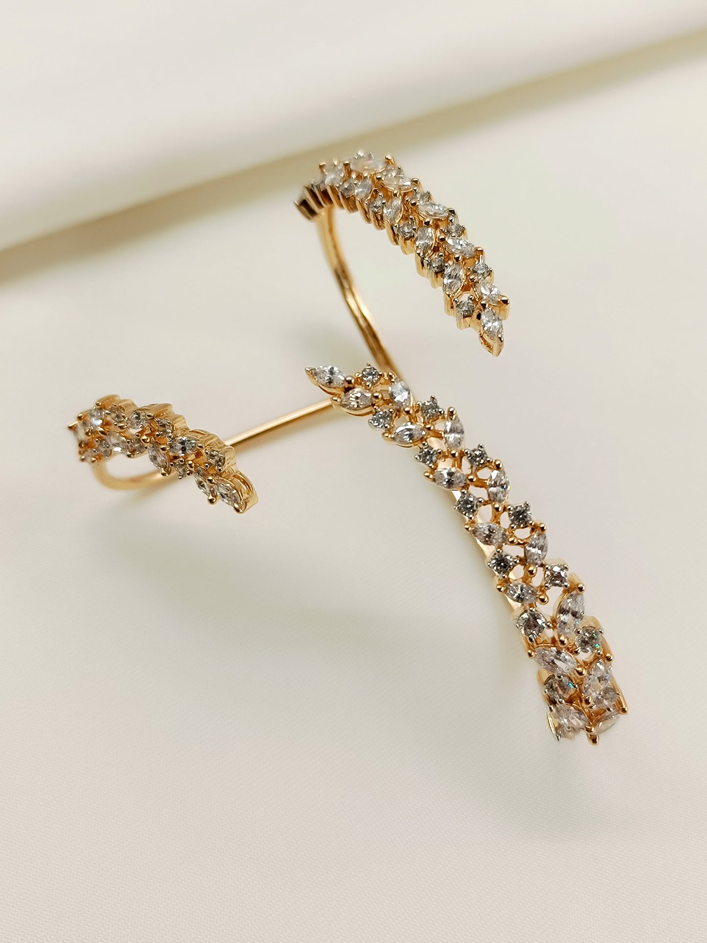Omaja White American Diamond Palm Bracelet