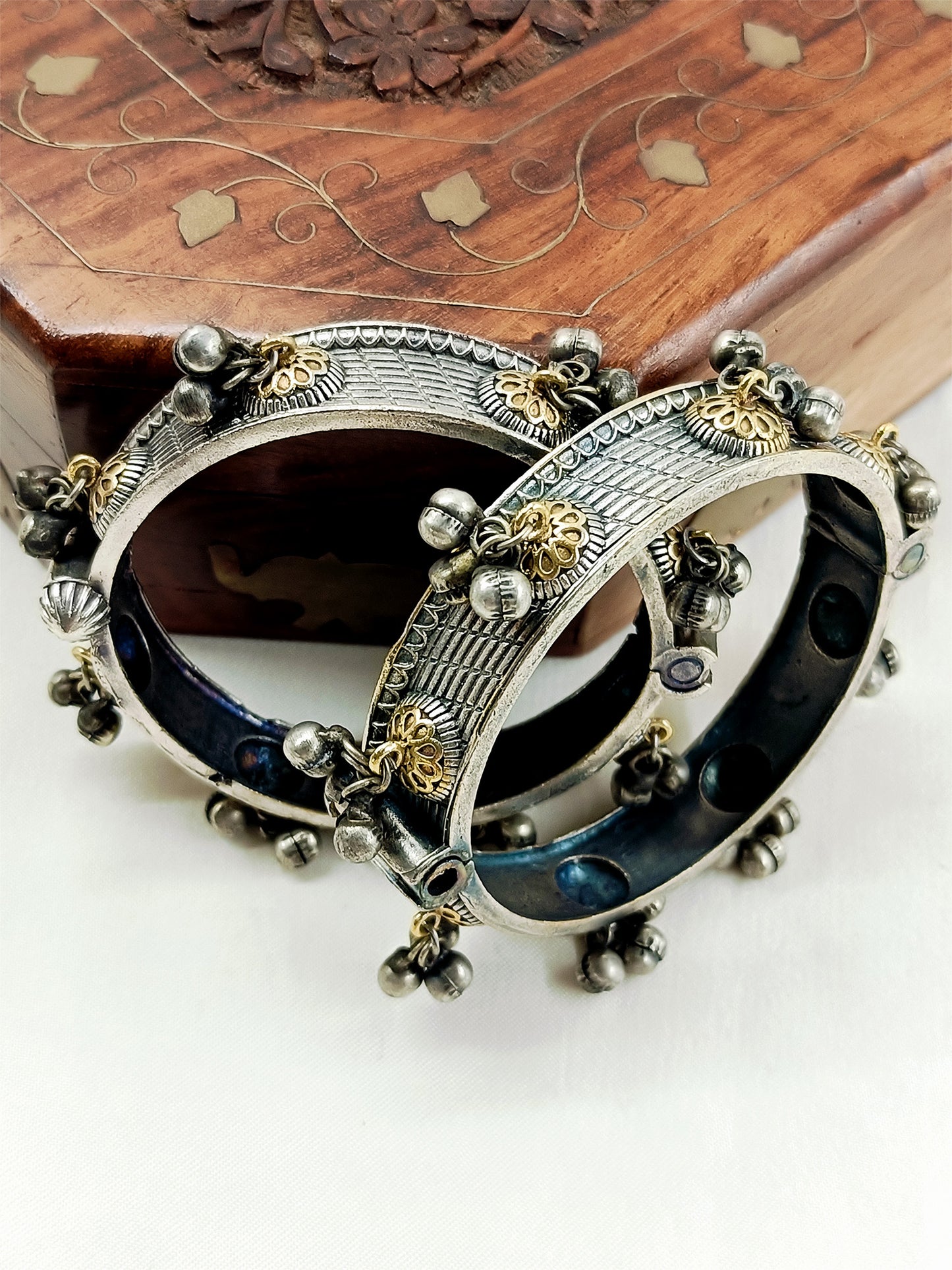 Sameera Dual Tone Oxidized Silver Ghungroo Bangles