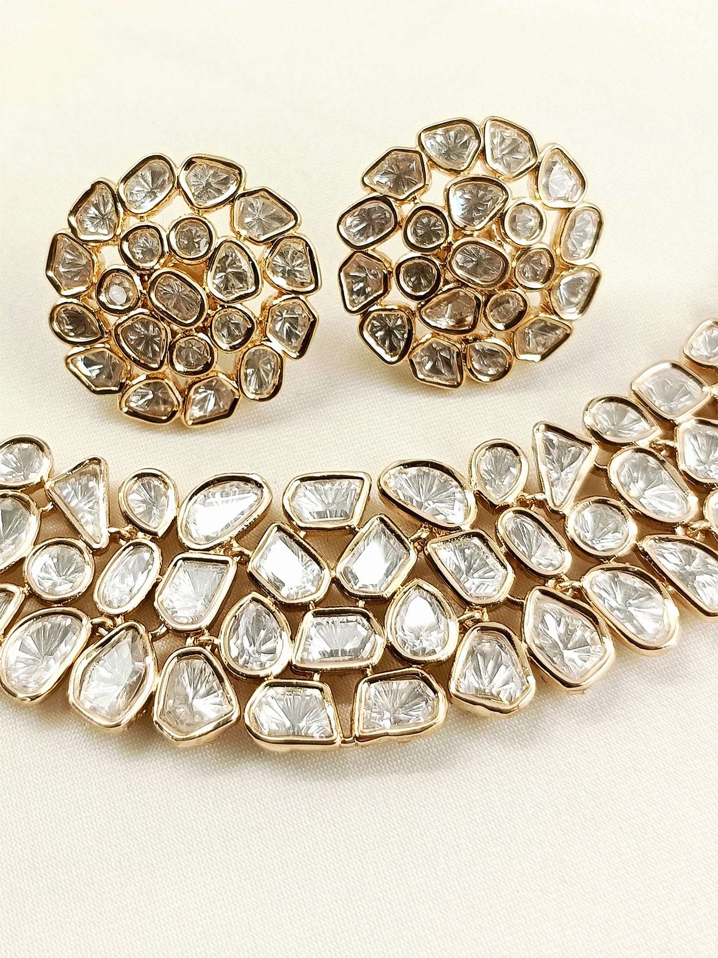 Gouhar White Kundan Choker Set