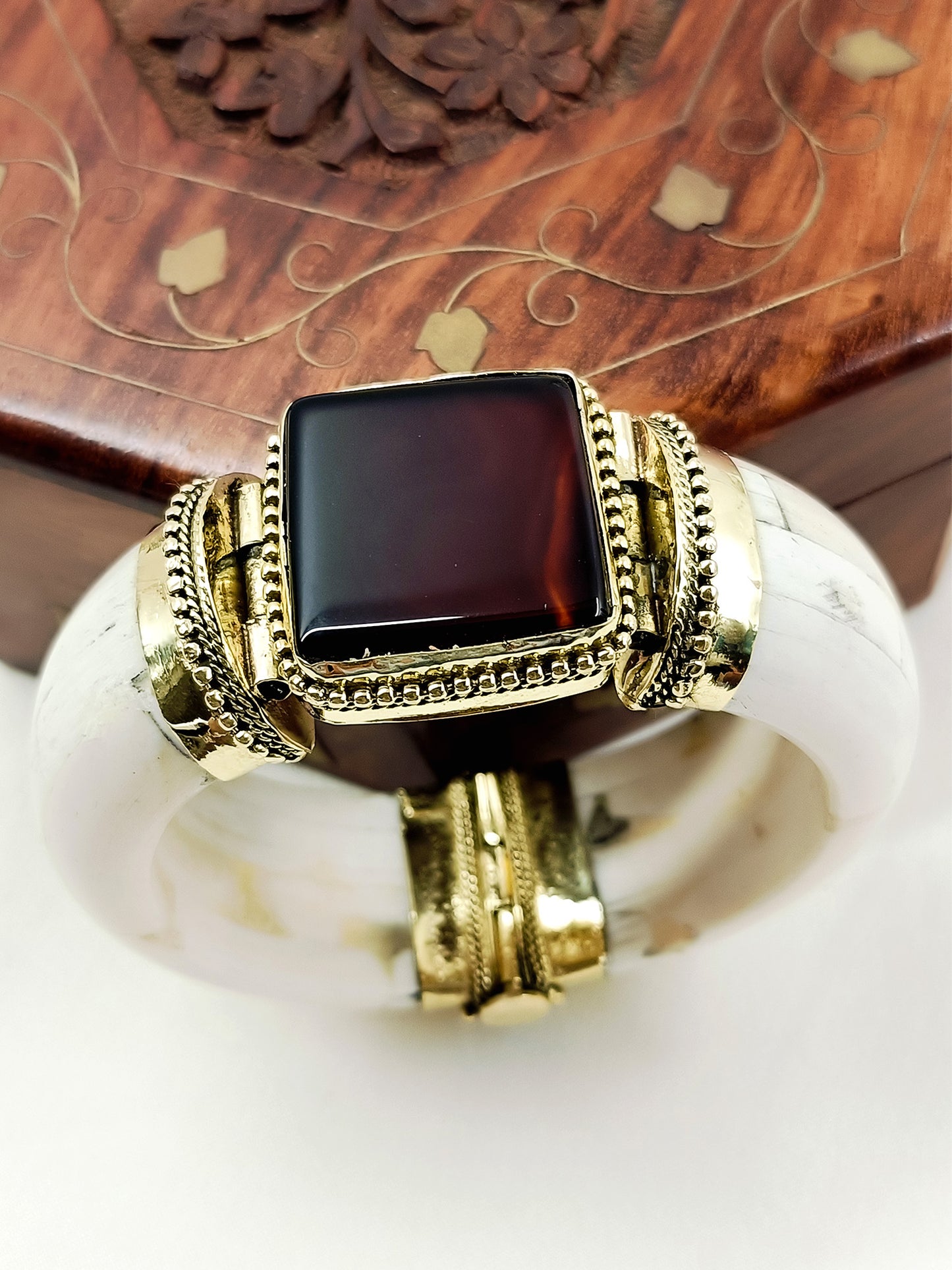 Shivek Brown Bone Men's Bracelet