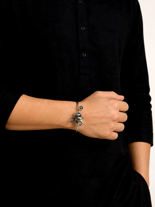 Vineent Plain Men's Bracelet