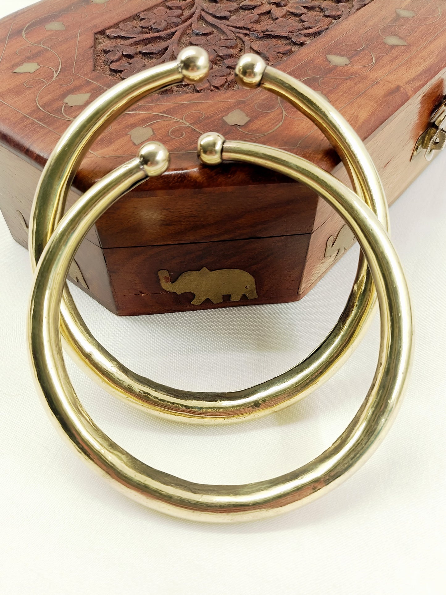 Eshal Golden Men's Anklet [Price Is For Pair]