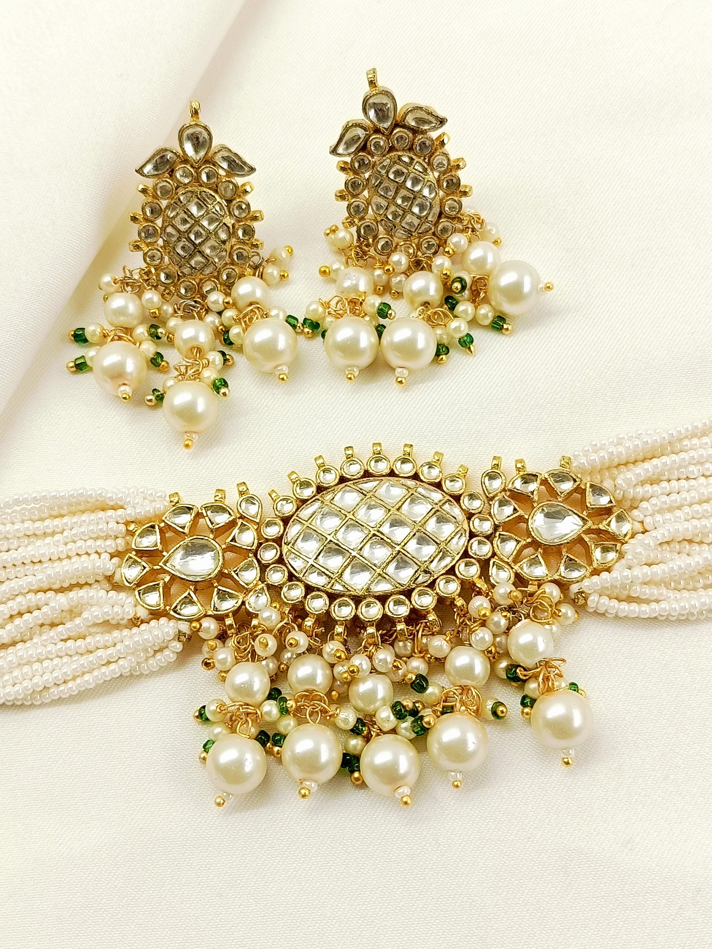 Zara Pearl Kundan Choker