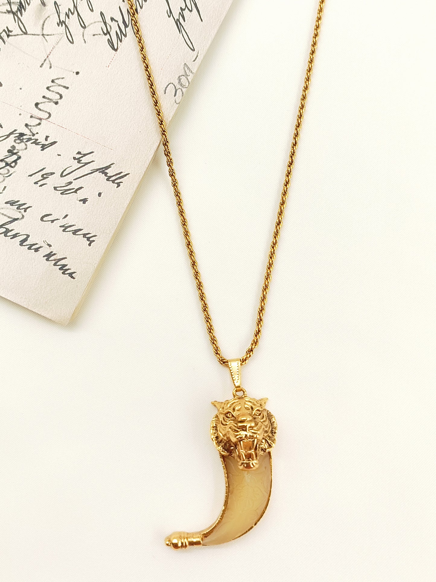 Aarun Golden Tiger Claw Men's Neckpiece