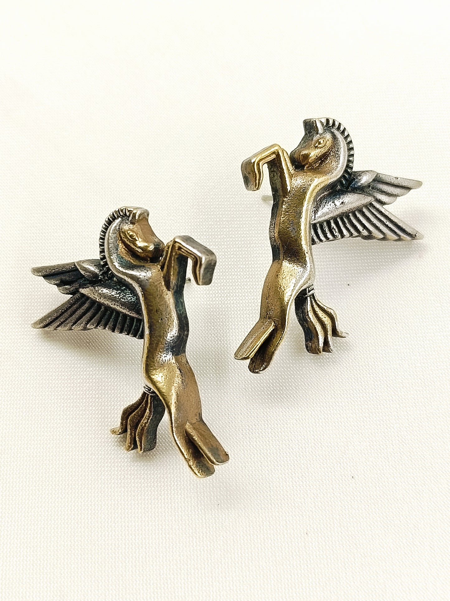 Odette Dual Tone Unicorn Men's Earring