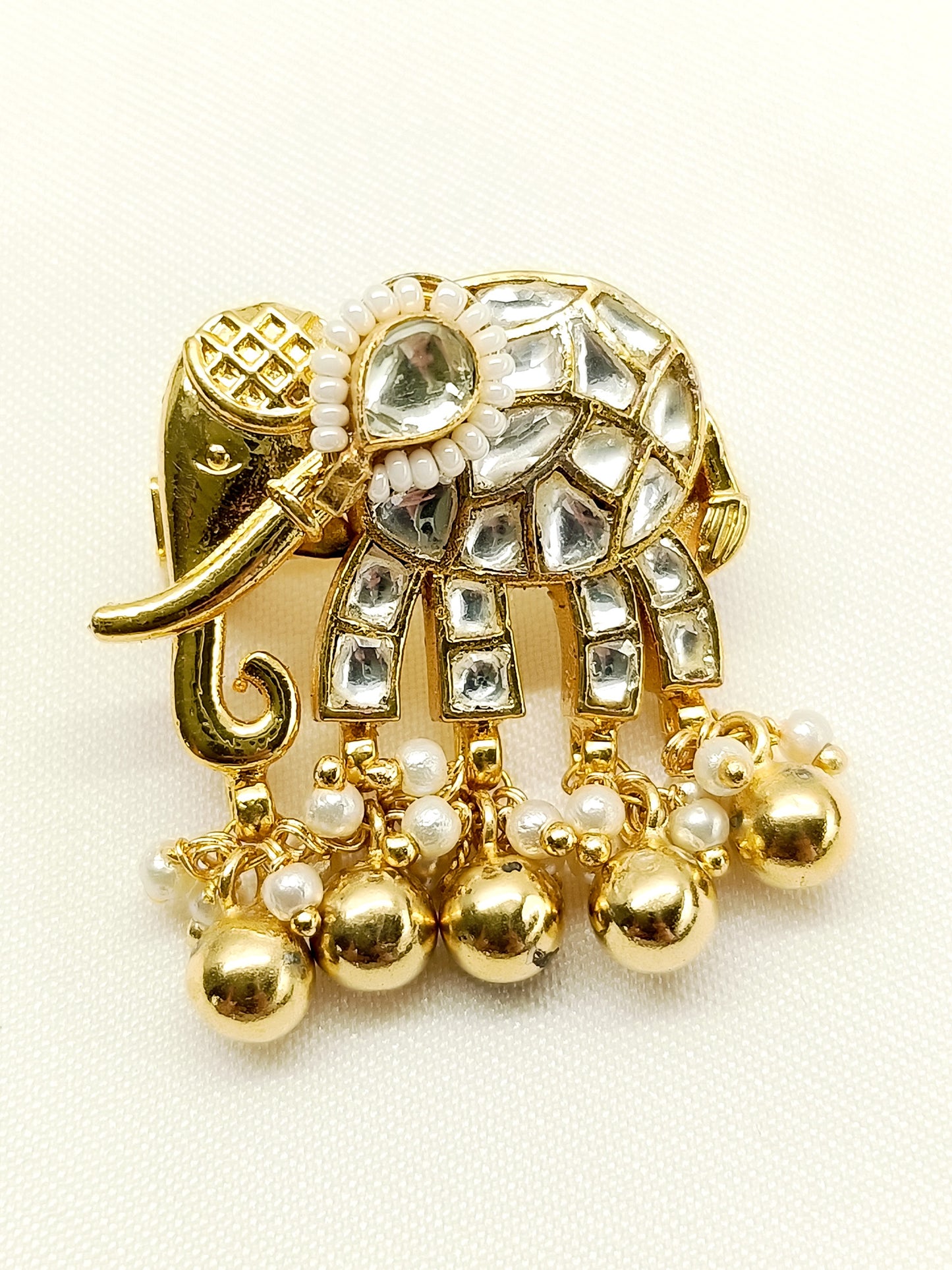 Ruhani White Elephant Brooche