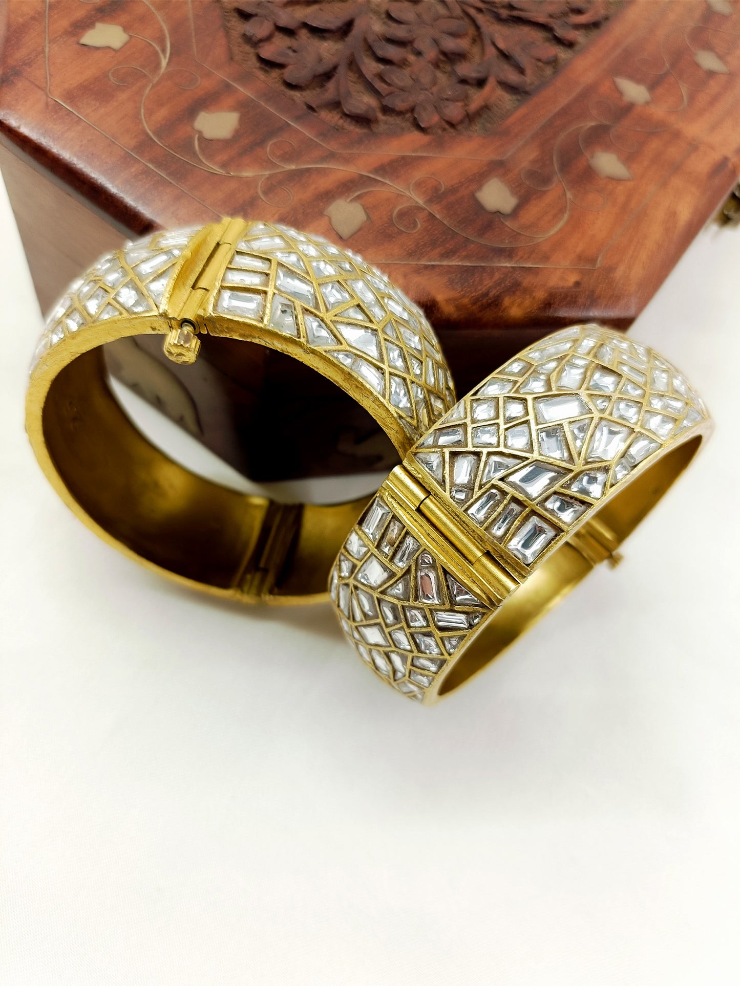 Tamina White Kundan Bangles