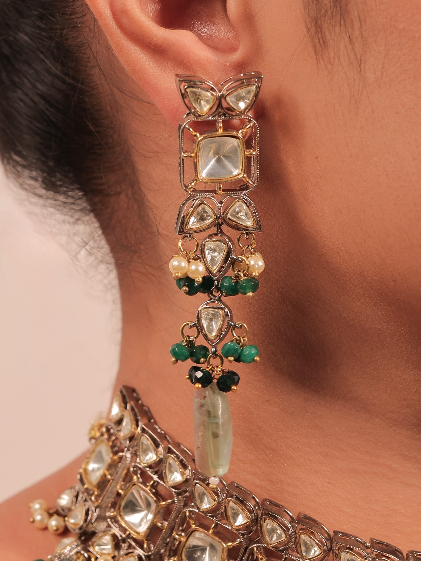 Bushra Mint Green Rhodium Plated Victorian Necklace Set