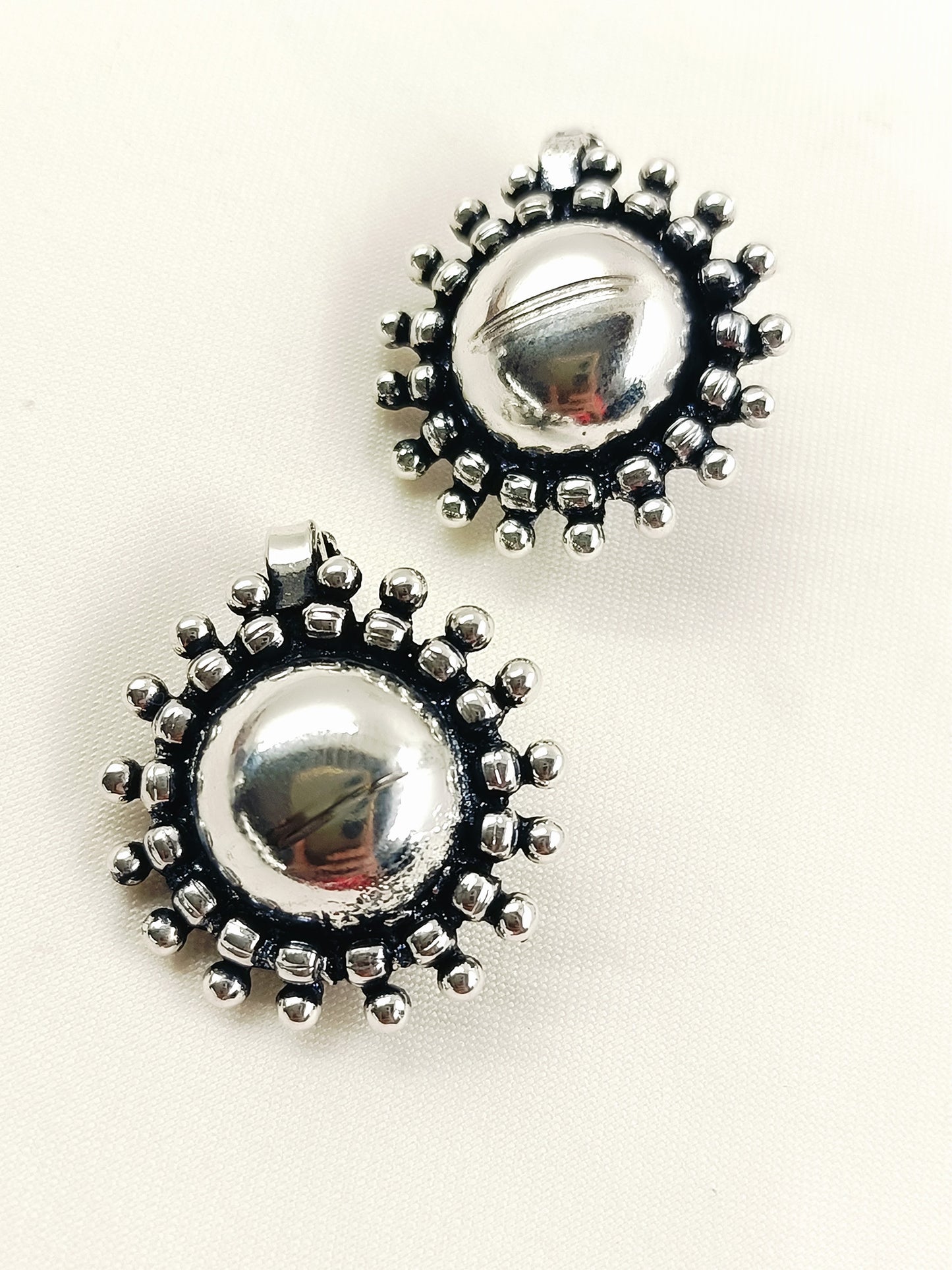 Parul Silver Oxidized  Big Dome Sunburst Cuff Pair