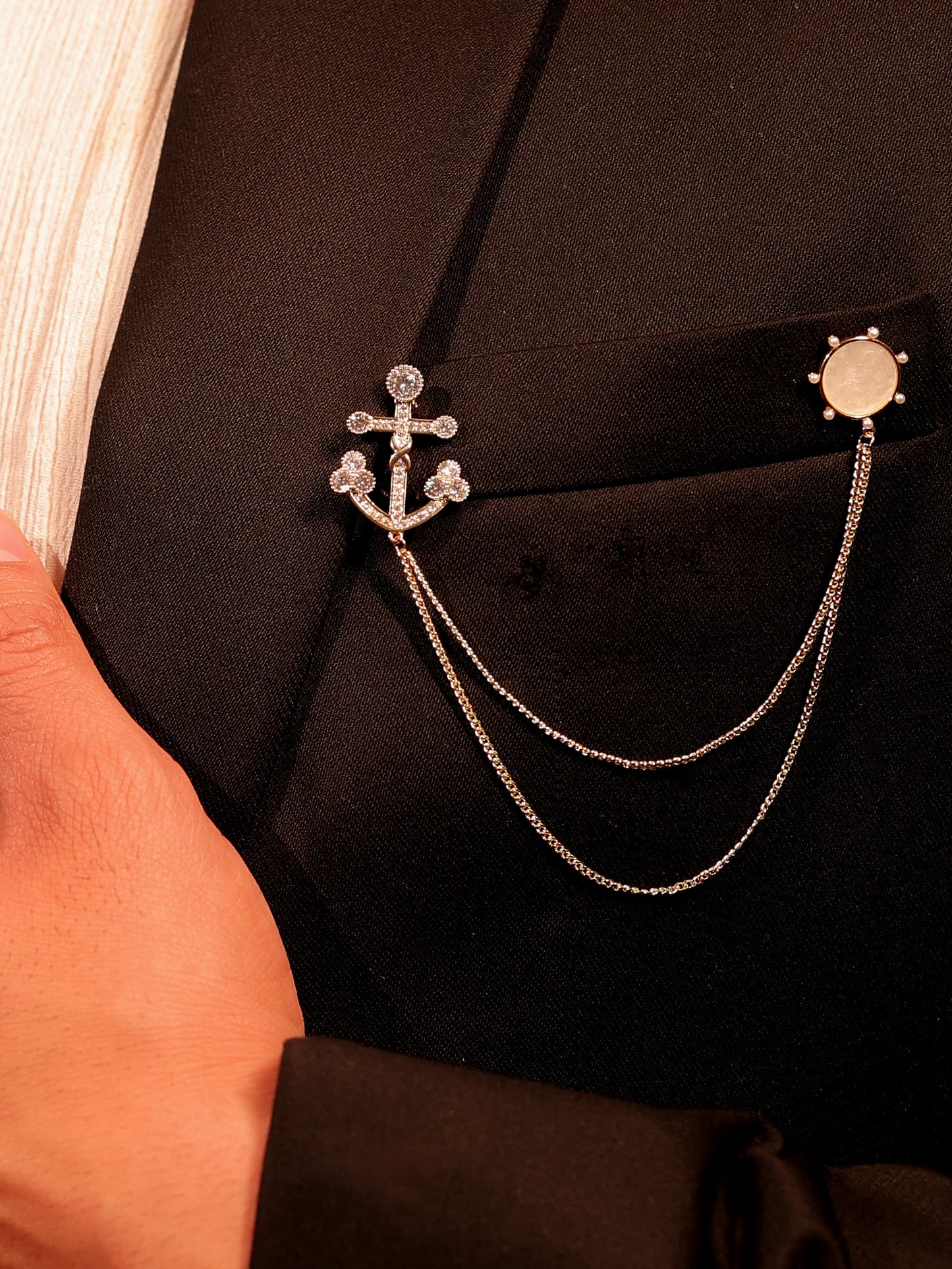 Sureeli Golden Anchor & Wheel Brooch Pin With Chain