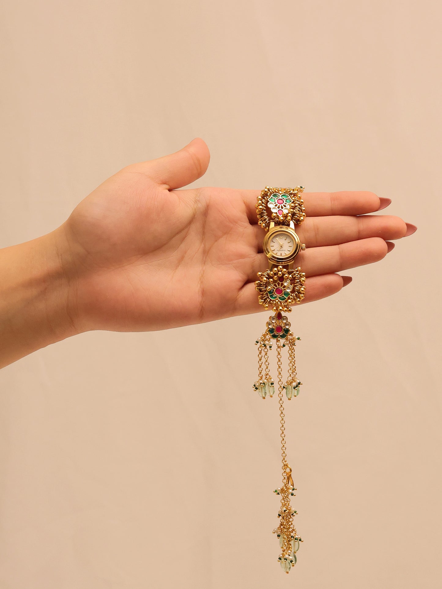 Avyukta's Paachi Kundan Watch
